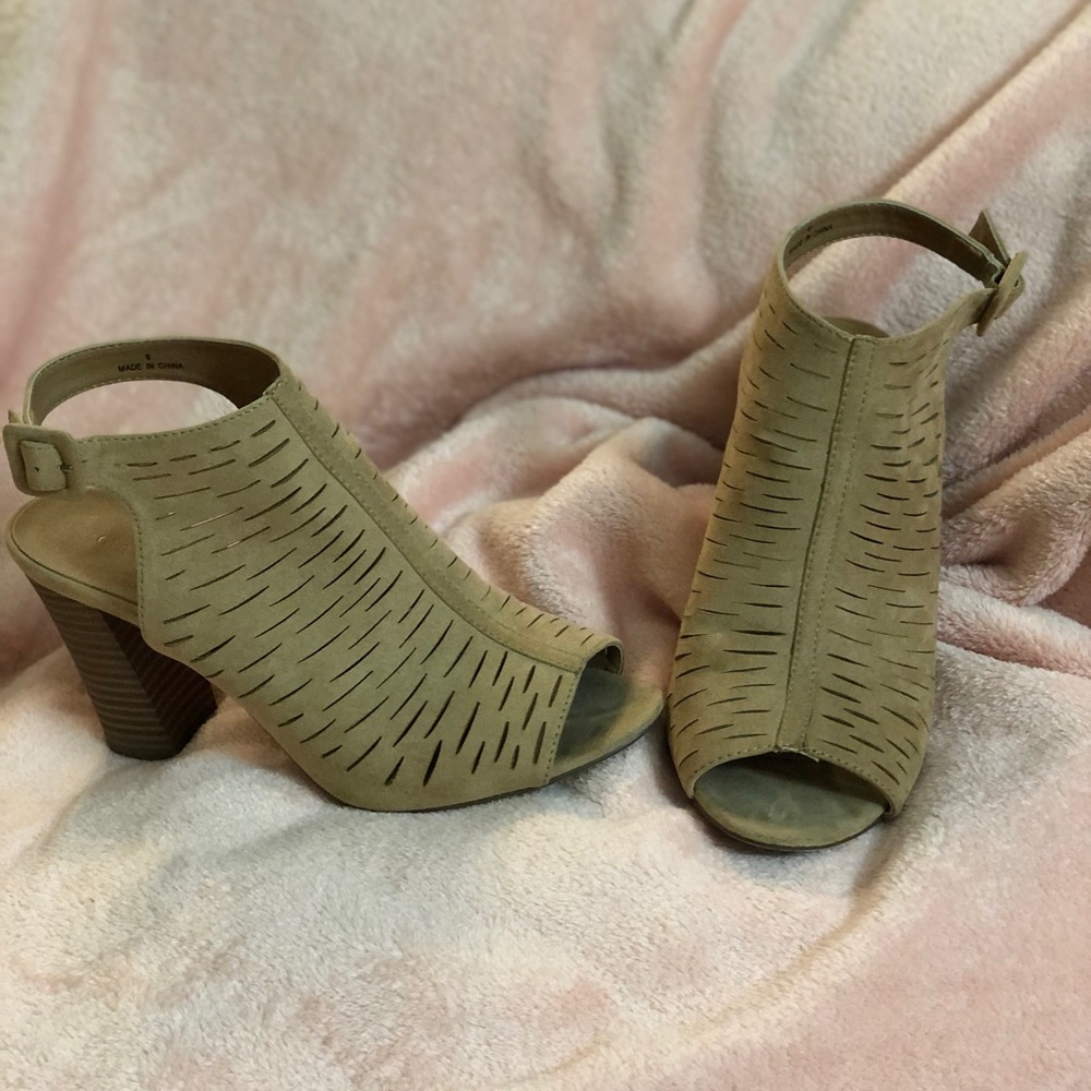 Nude chunky heel sandals